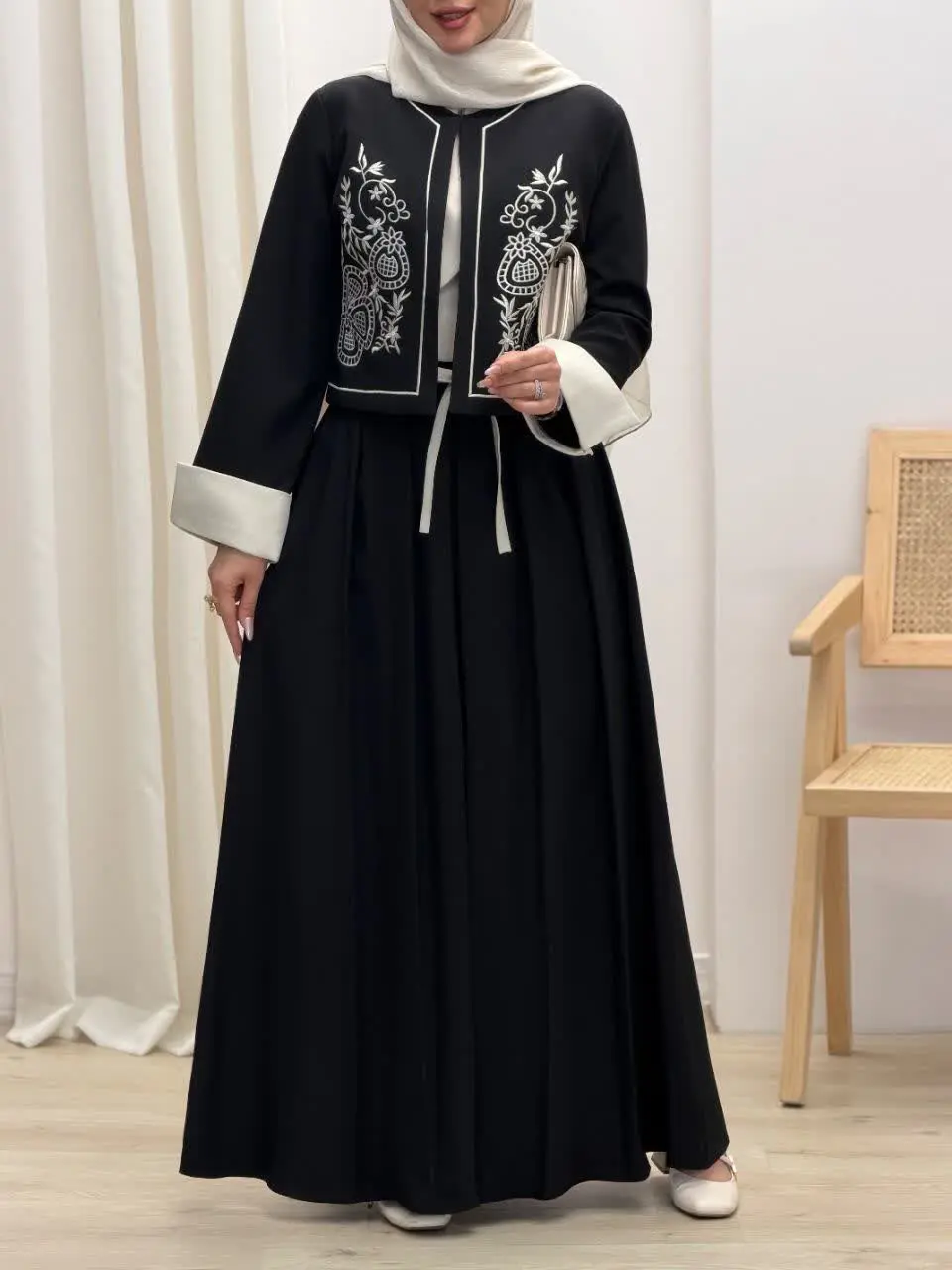 4038- کت و دامن مزونی ژیوان